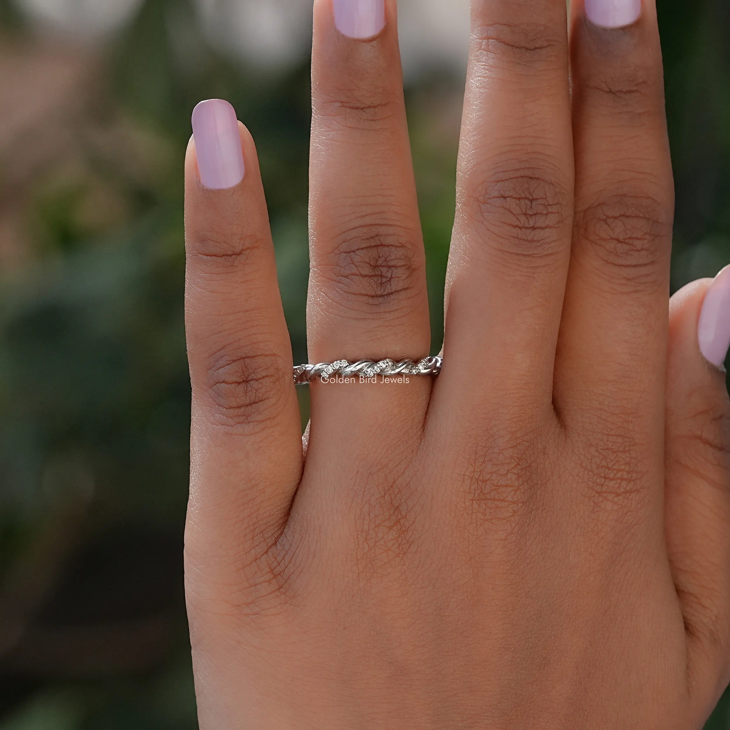 Thumb 4